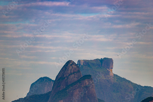 Dois Irmãos e Pedra da Gávea