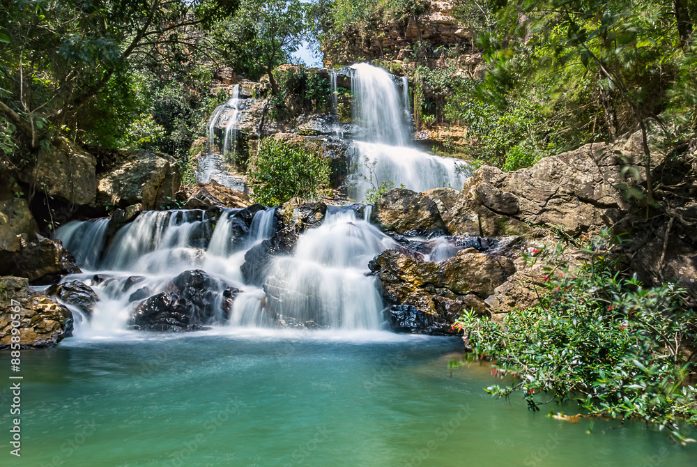 Obraz premium waterfall in the forest