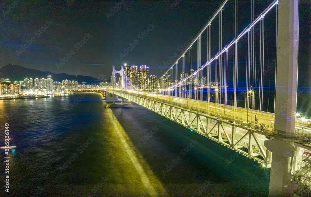 Obraz premium Night View in Marine City