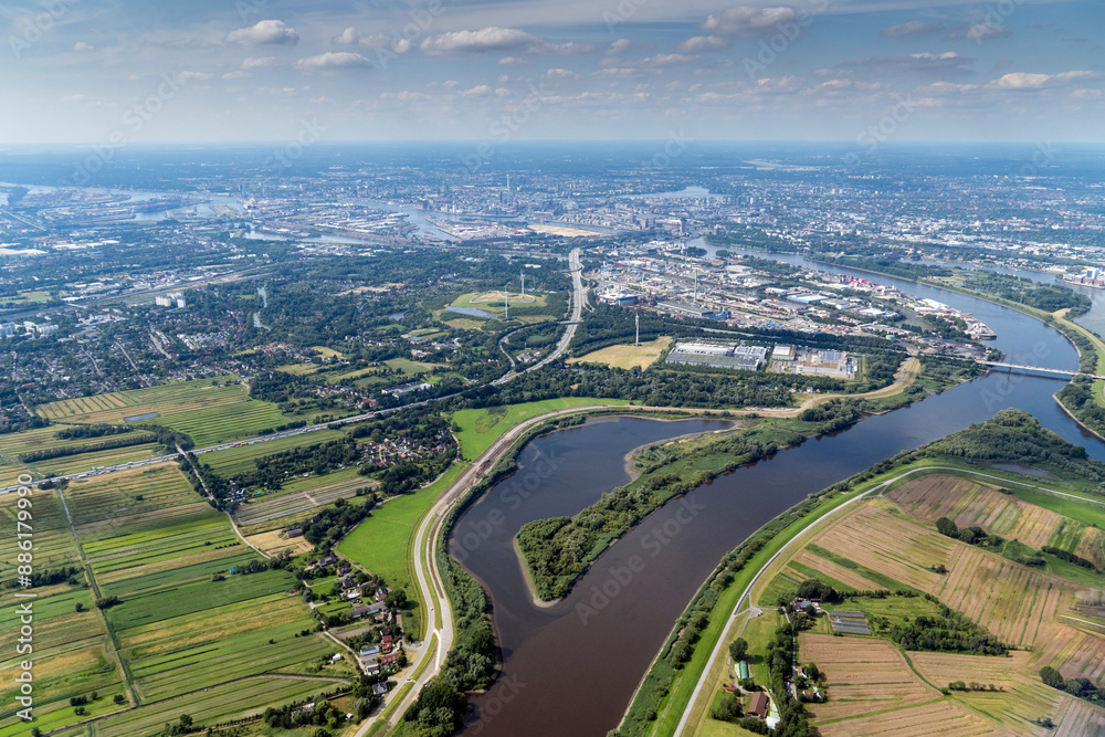 Fototapeta premium Tiedeelbe Konzept Kreetsand, Luftbild, Hamburg