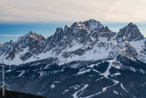 Obraz na płótnie The Three Peaks (Drei Zinnen, Tre Cime) ski resort in the UNESCO World Heritage site Dolomites in Italy. w salonie