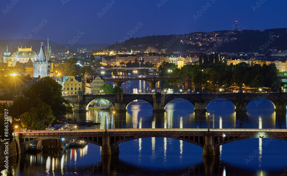 Obraz premium Aerial cityscape evening view of Prague, capital city of Czech Republic, view from Letna park