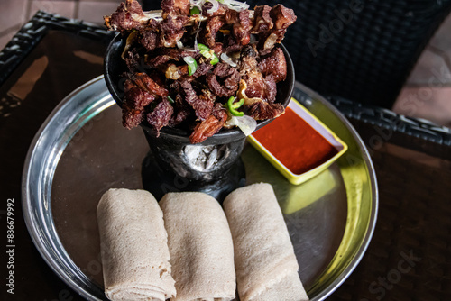 Quadro su tela Shekla Tibs is a savory Ethiopian national meal of sauted meat and spices, tradi