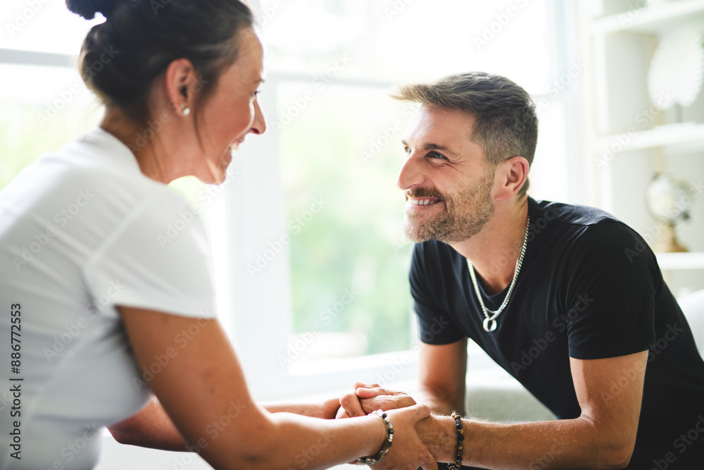 Man with psychologist theraphy social problems concept drug addiction talk to a psychological woman Man with psychologist theraphy social problems concept drug addiction talk to a psychological woman