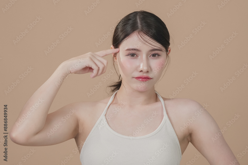 Beautiful young asian woman with clean fresh skin on beige background, Face care, Facial treatment, Cosmetology, beauty and spa, Asian women portrait.
Beautiful young asian woman with clean fresh skin on beige background, Face care, Facial treatment, Cosmetology, beauty and spa, Asian women portrait.