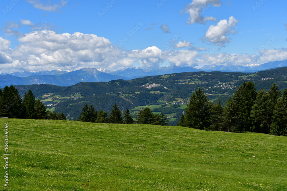 Schöne Landschaft bei Völs am Schlern in Südtirol