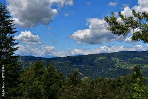 Obraz na płótnie Schöne Landschaft auf dem Salten in Südtirol w salonie