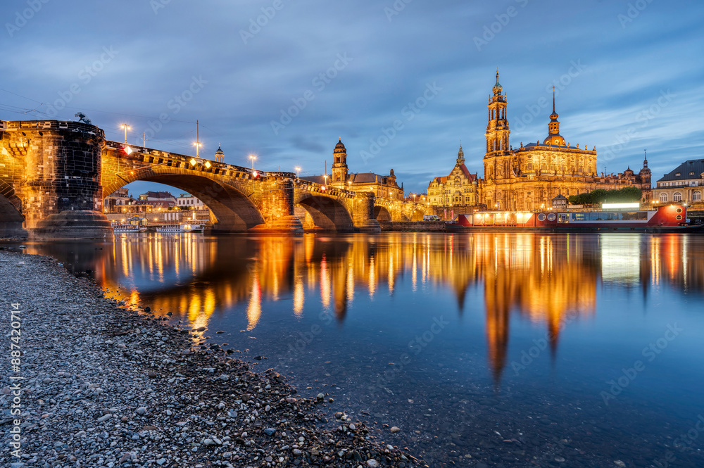 Obraz premium Dresden Cathedral, Germany 