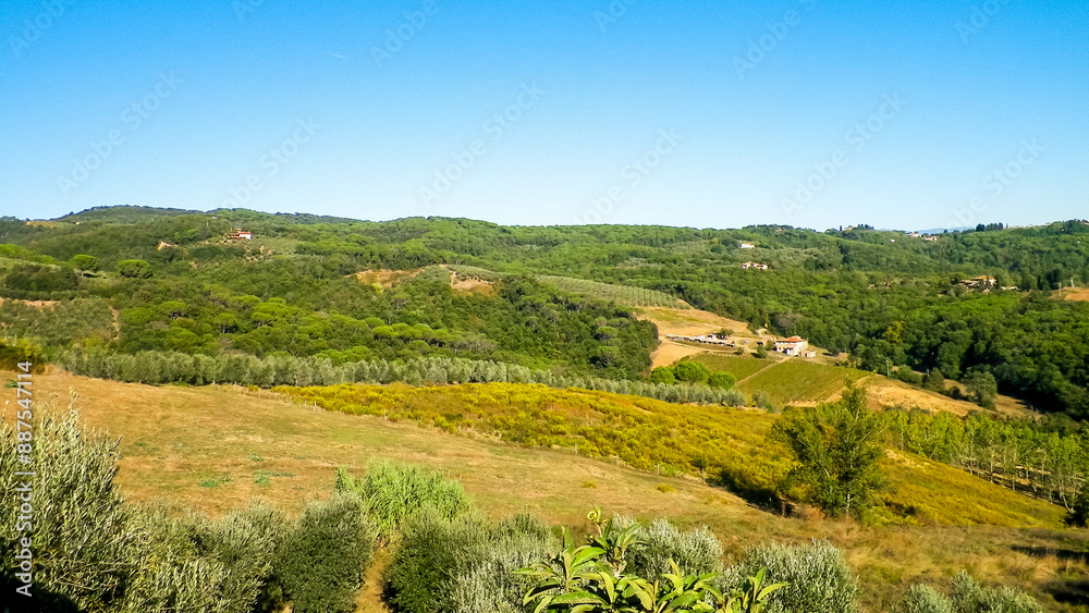 Fototapeta premium Hills, fields and meadows - typical views of Tuscany, Italy.