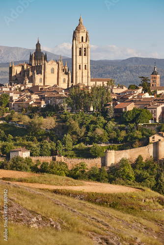 Obraz na płótnie Gothic cathedral in Segovia. Medieval city in Castilla Leon. Spain w salonie