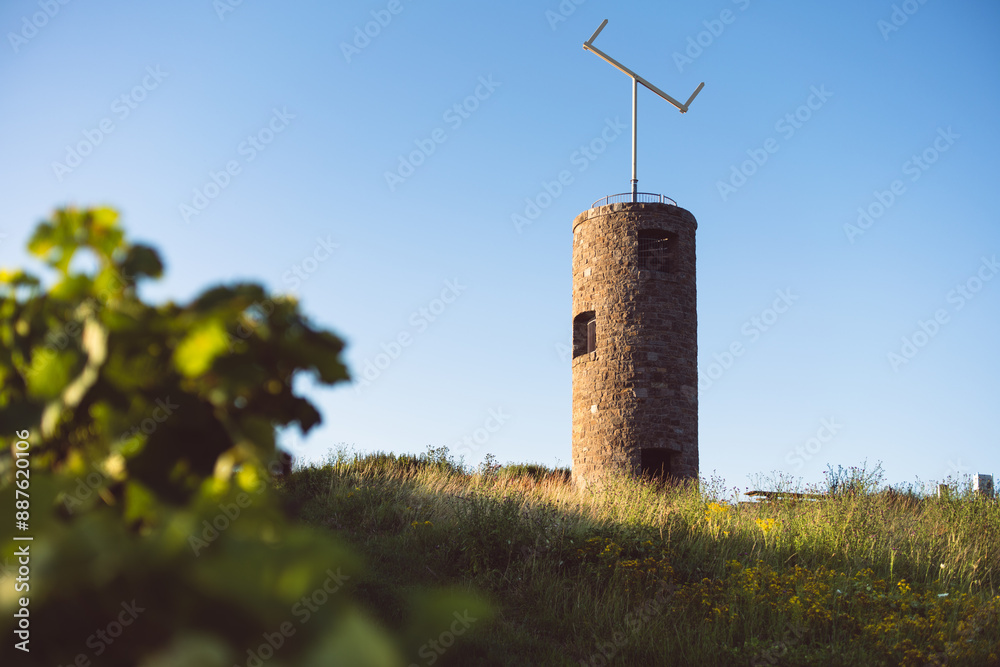 Napoleonsturm bei Sprendlingen in Rheinhessen, Juli 2024
