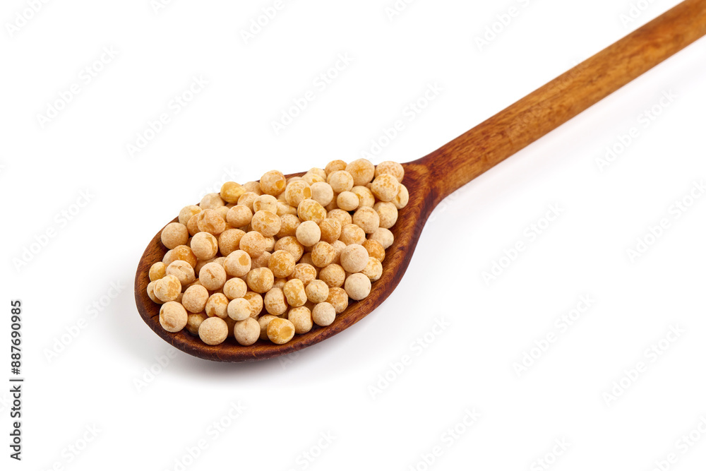 Spoon with Dried peas, isolated on white background. Spoon with Dried peas, isolated on white background.