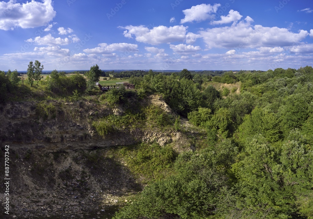 Kamieniołomy wapienne w Mikołowie – Mokre – widok z lotu ptaka. Śląski Ogród Botaniczny Kamieniołomy wapienne w Mikołowie – Mokre – widok z lotu ptaka. Śląski Ogród Botaniczny