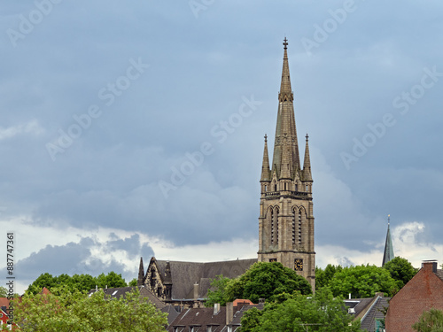 Blick auf die evangelische Lutherkirche in Dortmund Hörde, Deutschland photo