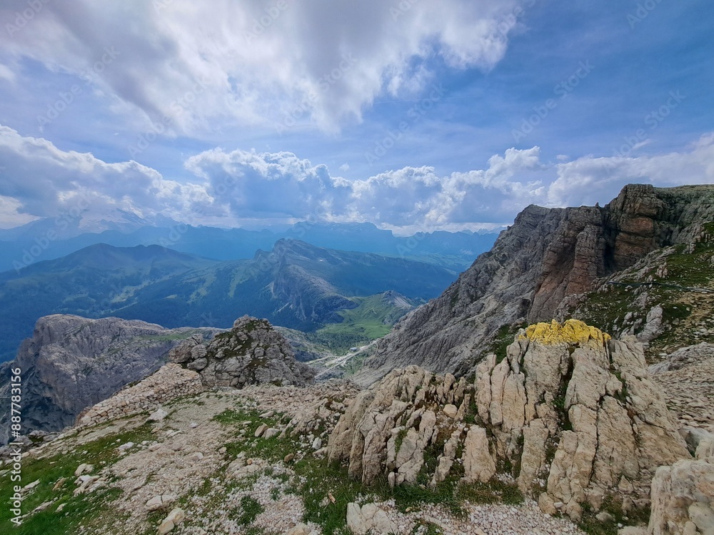 Obraz premium mountain landscape with blue sky