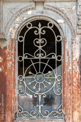 Detail from an ornate shabb...