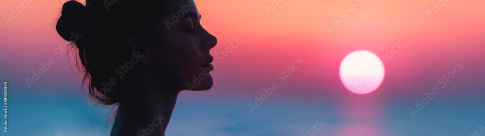 Silhouette at Sunset, Sea Closeup, Realistic, Gigapixel Standard
