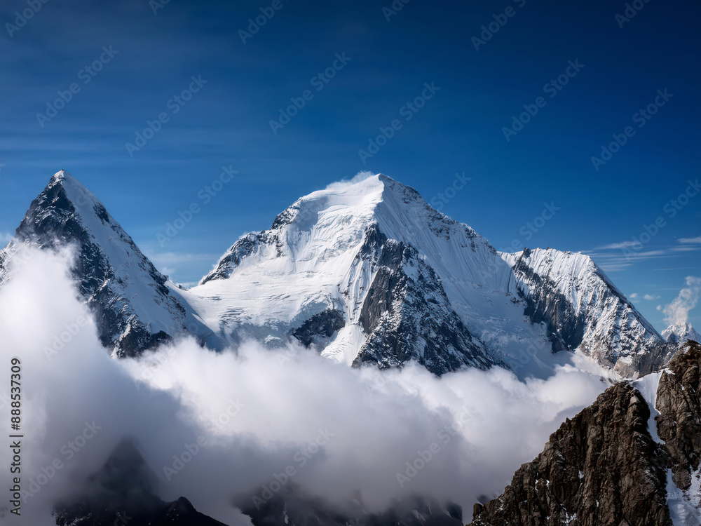 Obraz premium snow capped mountains