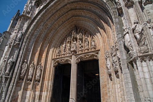 Church of Our Lady of Victories at the Sablon. Architectural sculpture, pilaster statues, portal sculptures