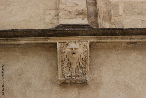 Arles : mascaron 1 photo