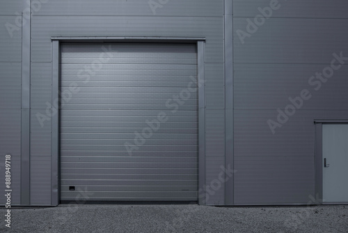 Obraz na płótnie Grey aluminium shutter doorway w salonie