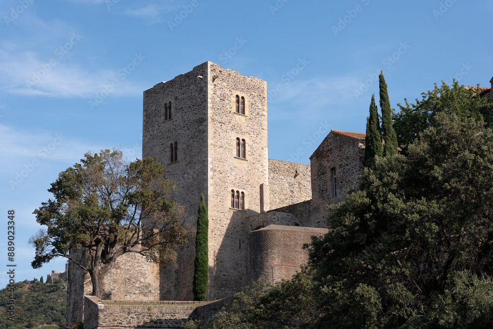 old castle in the mountains,Collouire old castle in the mountains,Collouire