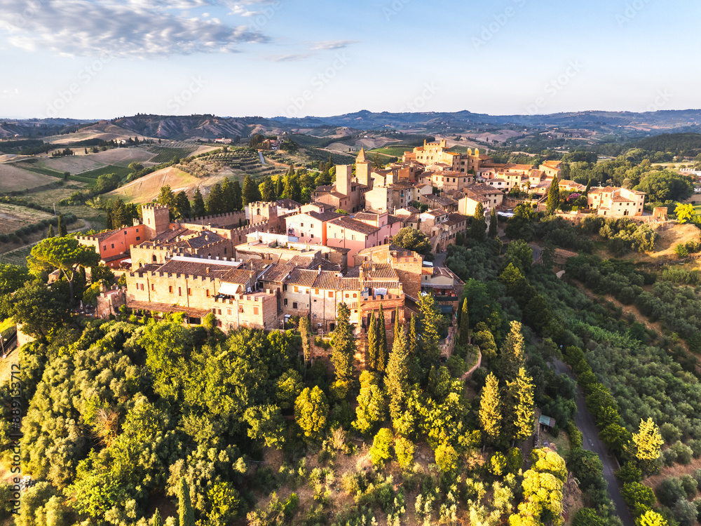 Obraz premium Aerial view of Tuscan medieval village of Certaldo Alto, Siena Province, Tuscany, Italy
