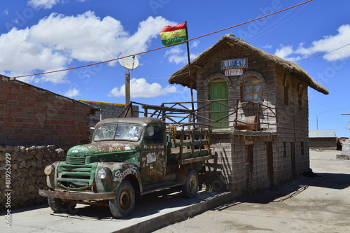 Primeira estalagem no Uyuni na Bolívia photo