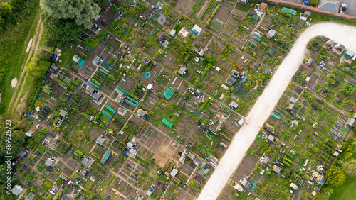 Fényképezés aerial view looking direcly down on a patchwork of allotments growing vegatables