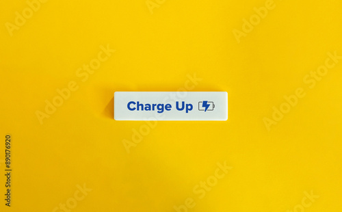 Billede på lærred Charge Up Verb and Charging Battery Icon