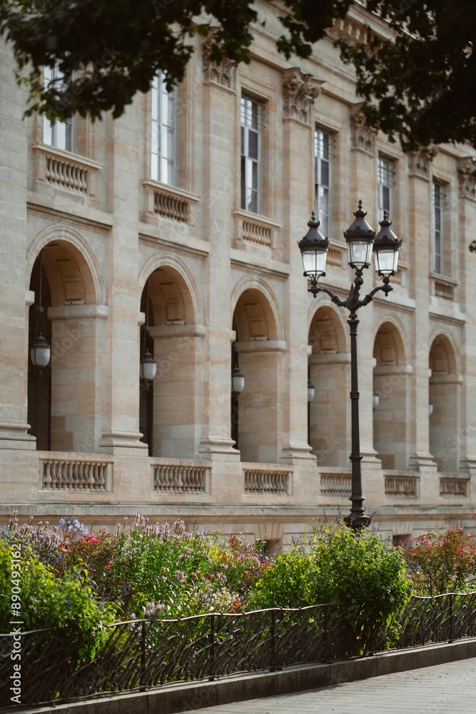 Naklejka premium Bordeaux l'été