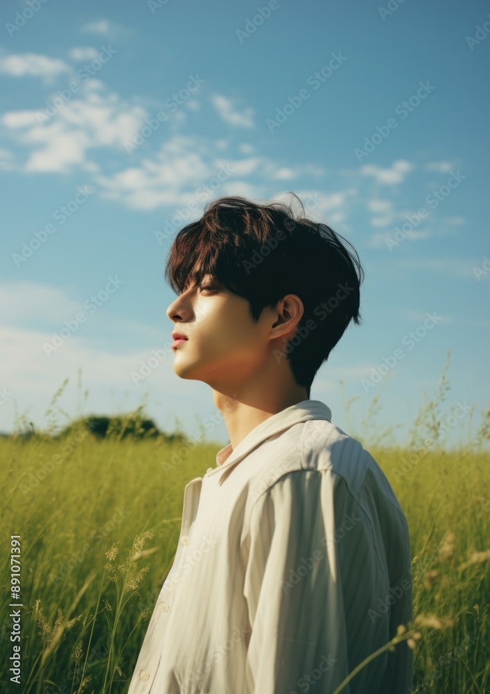 Obraz premium Korean men portrait outdoors photography.