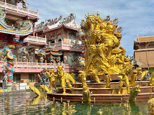 Wihan Thep Sathit Phra Kitti Chaloem or Nacha Sa Thai Chue Shrine is the most famous landmark in Chonburi, Thailand
 photo