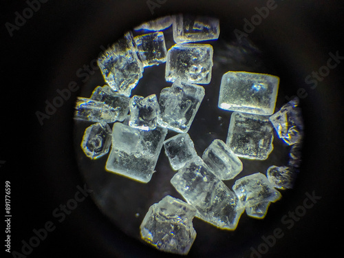 Foto Sugar Crystals Geometric Structure Examined Under Microscope Panel