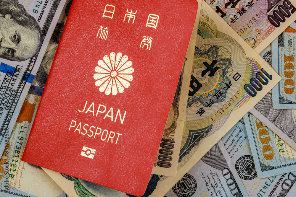 In event that Japan has an inflationary situation, should invest their savings by purchasing US dollars with Japanese passport In event that Japan has an inflationary situation, should invest their savings by purchasing US dollars with Japanese passport