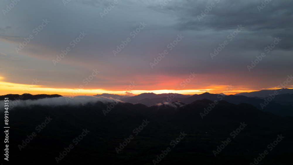 ATARDECER ATARDECER