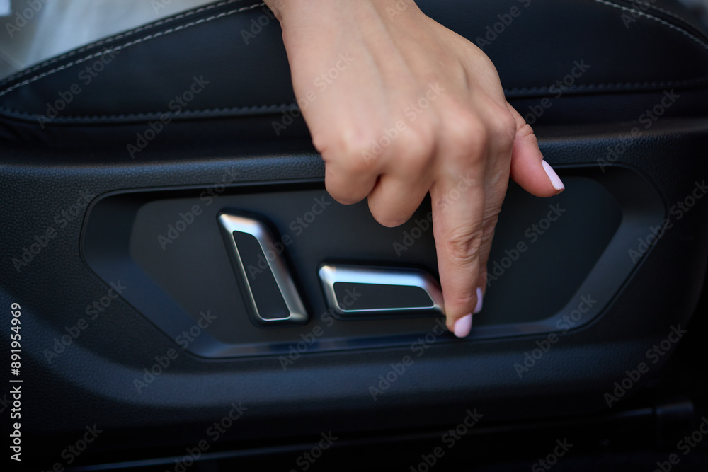 Positioning car seat by hand for optimal comfort and ergonomic support while driving Positioning car seat by hand for optimal comfort and ergonomic support while driving