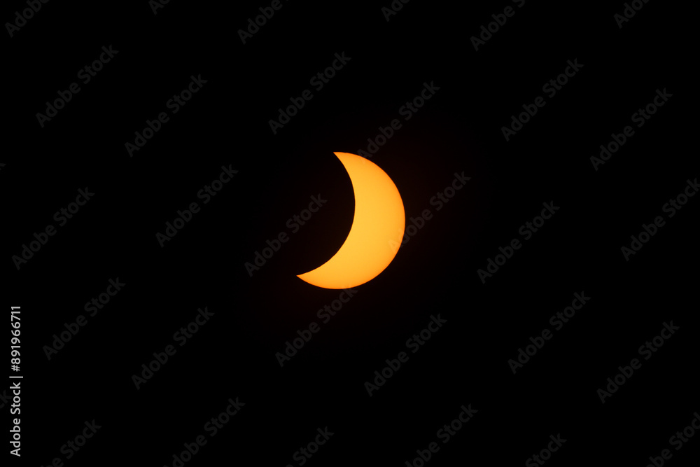 ECLIPSE SOLAR PARCIAL ECLIPSE SOLAR PARCIAL