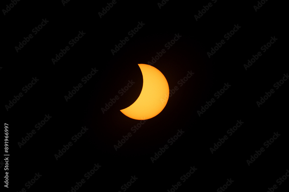 ECLIPSE SOLAR PARCIAL ECLIPSE SOLAR PARCIAL