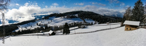 Obraz na płótnie Panorama Hafling in winter in South Tyrol.