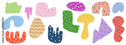 Set of simple abstract and geomtric and organic freeform shapes. A set of irregularly shaped graphic elements with a pattern. Doodle collection