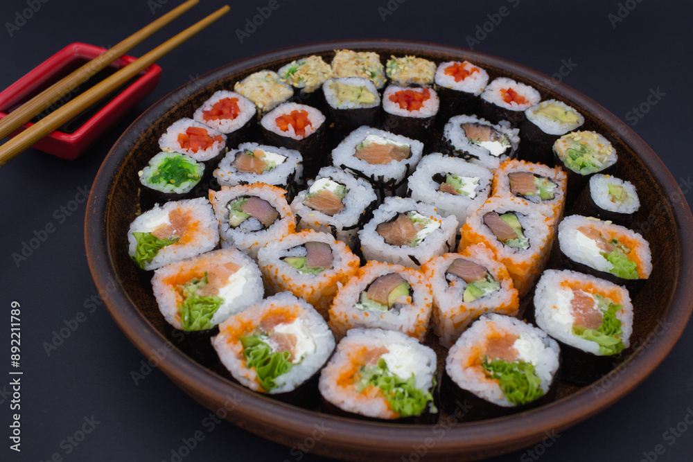 Circular Sushi Platter Presentation Circular Sushi Platter Presentation