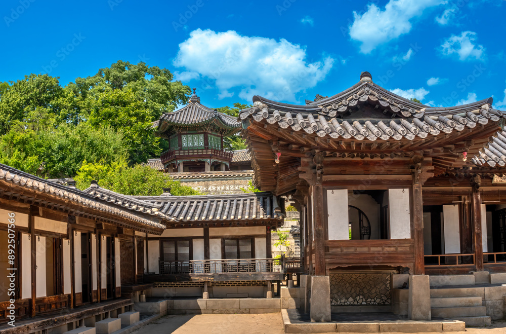 Fototapeta premium Partially reconstructed ruins of the Changdeokgung Palace, Seoul, South Korea
