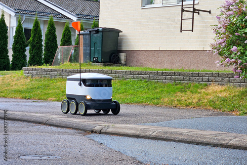 Delivery robot on the go to ship grocery from the shop