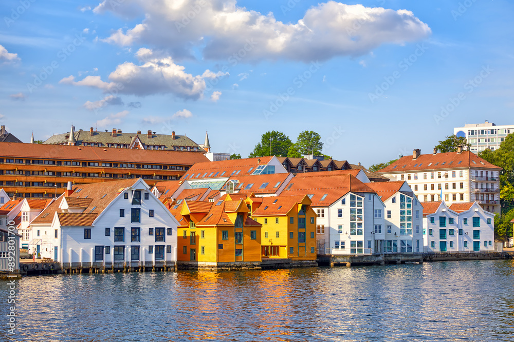 Obraz premium Old wooden houses in Bergen havn, Norway