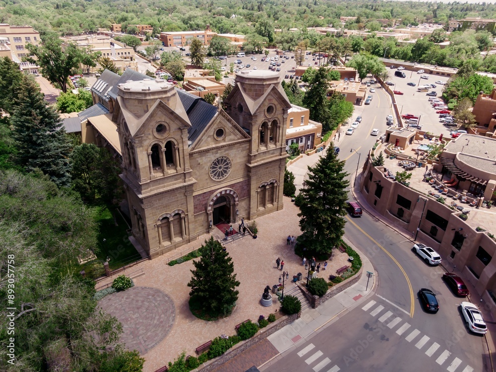 Fototapeta premium The Cathedral Basilica of St. Francis of Assisi in downtown Santa Fe, New Mexico, United States Of America.