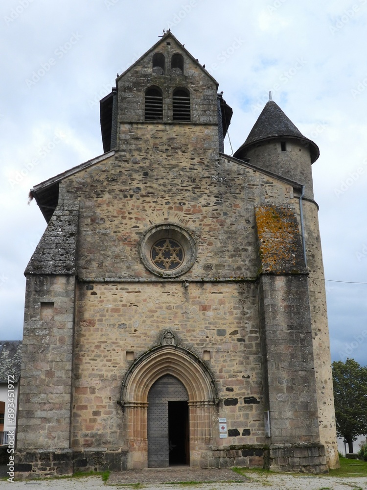 Obraz premium Eglise de Naves (Corrèze)