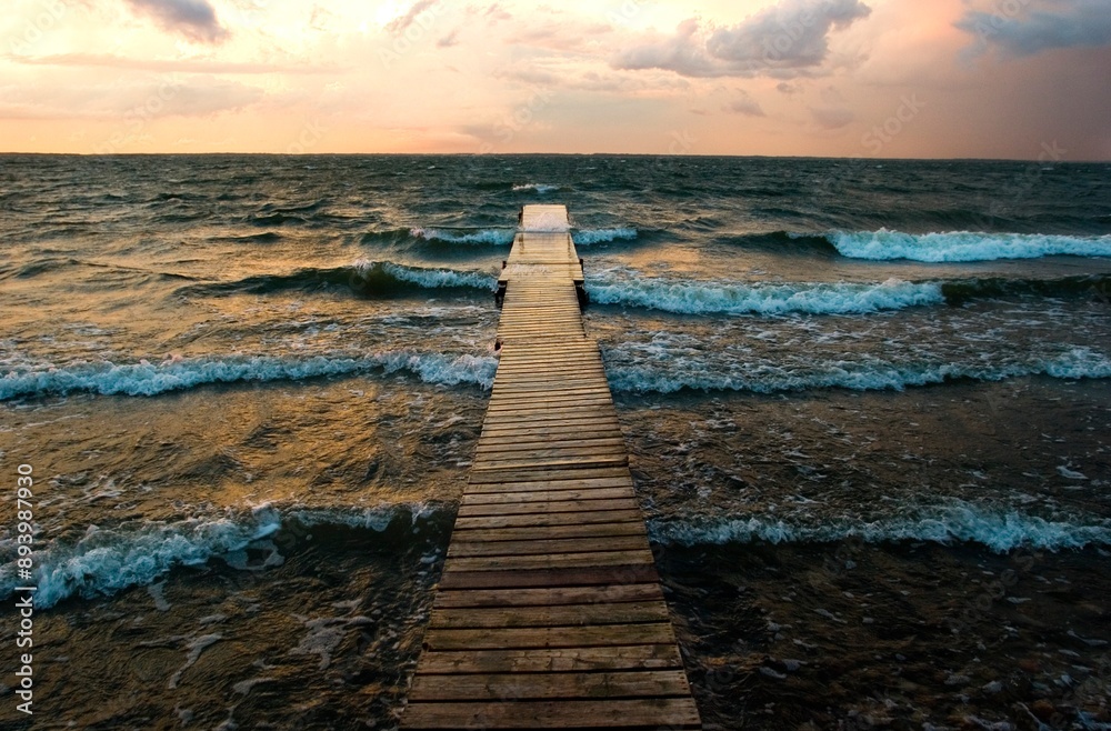 Obraz premium Pier In The Water