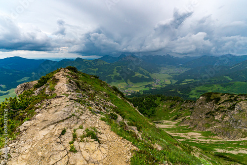 Mountain tour in Schattwald from the Wannenjochbahn to the Kuhgrundkopf photo