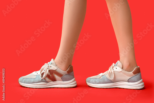 Woman's legs and feet in mo...